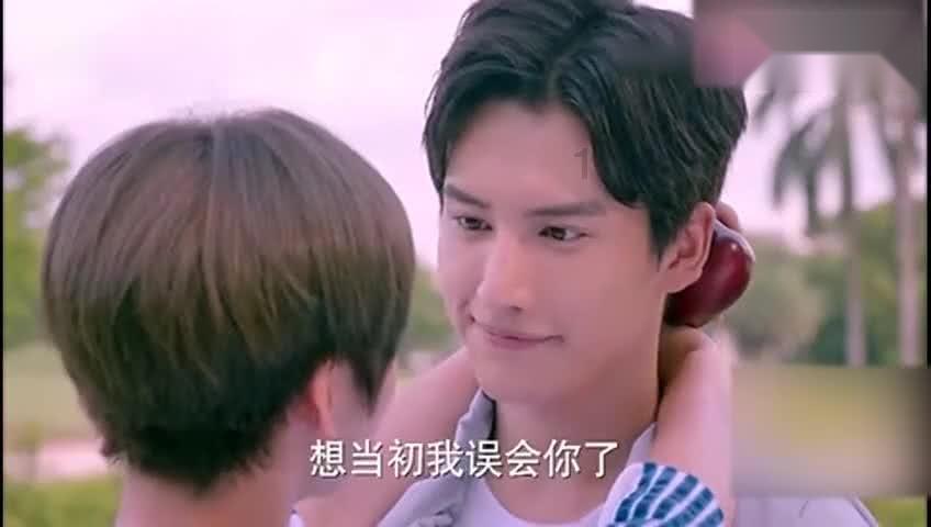 QQ如何设置回复消息游戏画面